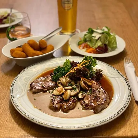 Отель Zum Baeren *